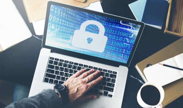 Computer portatile con lucchetto