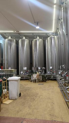 afa04a4a-508d-41b5-b9aa-fc0a9dd75c18